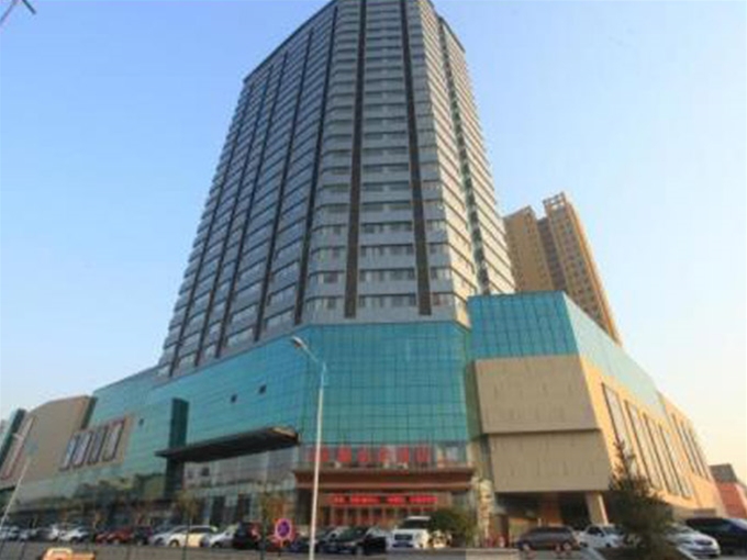 萊州朗湖國際廣場（chǎng）